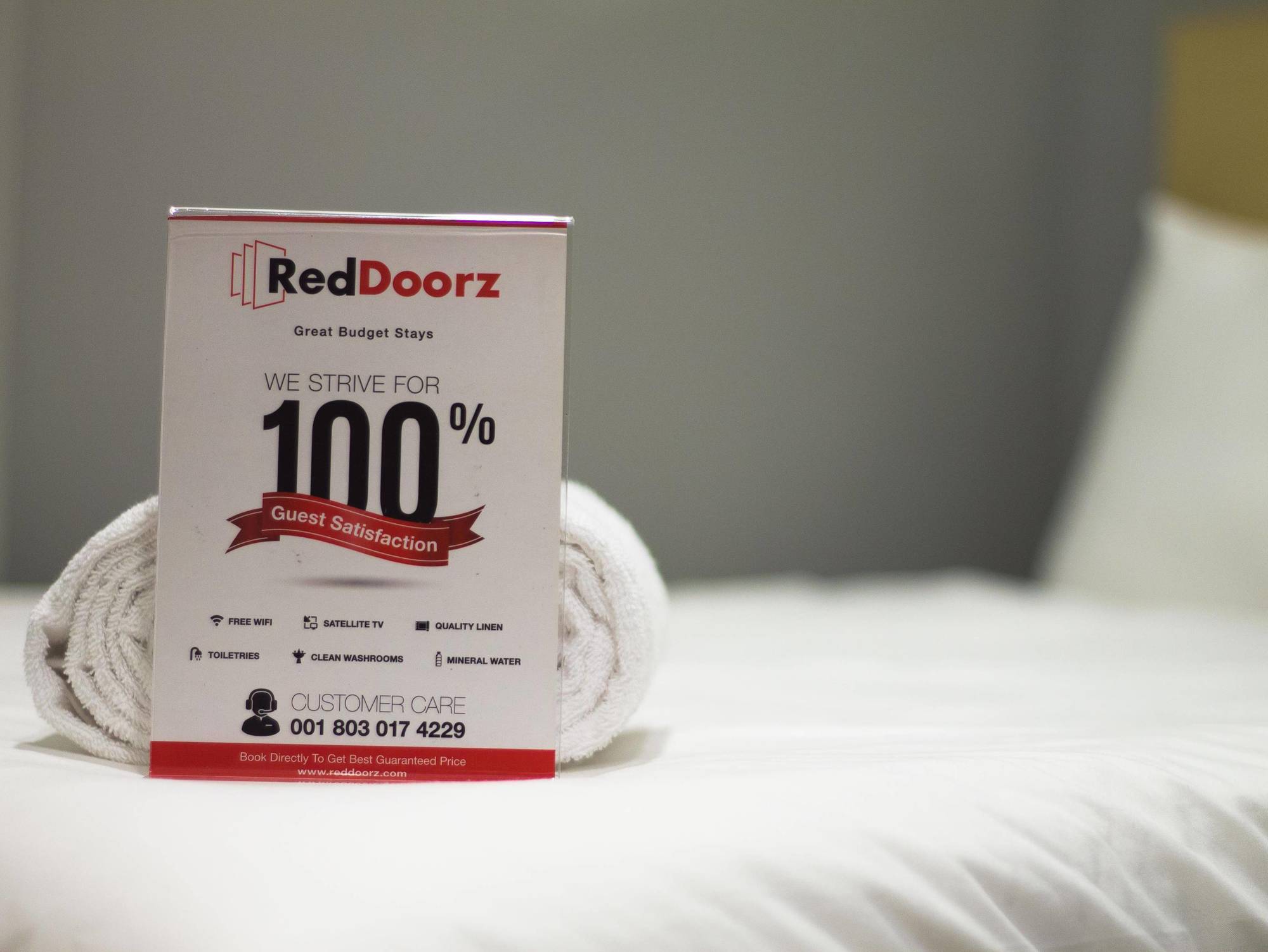 Reddoorz Plus @ Setiabudi Eight Джакарта Екстер'єр фото